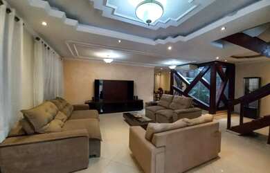 Imagem 11: Magnifica casa em condomínio fechado com 4 quartos 3 suítes, piscinão...