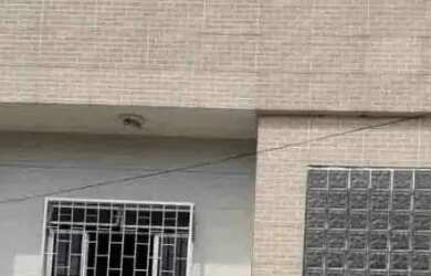 Imagem: A casa possui 3 Dormitórios, 3 Banheiros, 1 Vaga na garagem