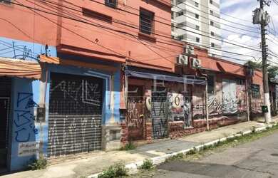 Imagem: O depósito possui 320m² de Área e está localizado em Pinheiros