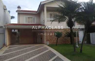 Imagem: A casa em condomínio possui 4 Dormitórios, 5 Banheiros, 2