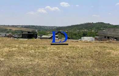 Imagem 3: Terreno em Condomínio de Luxo no Jardins Porto, Senador Canedo-GO 300,00...