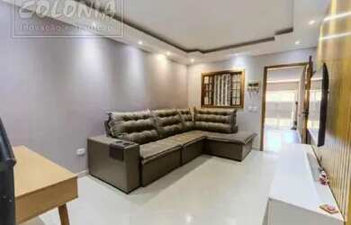 Imagem: A casa possui 2 Dormitórios, 4 Banheiros, 2 Vagas na garagem