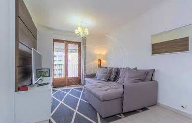 Imagem: O apartamento possui 2 Dormitórios, 2 Banheiros, 1 Vaga na