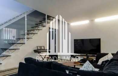 Imagem: A casa em condomínio possui 3 Dormitórios, 2 Banheiros, 2