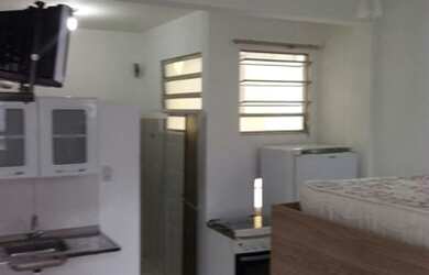 Imagem: A kitnet possui 1 Dormitório, 1 Banheiro, 1 Vaga na garagem