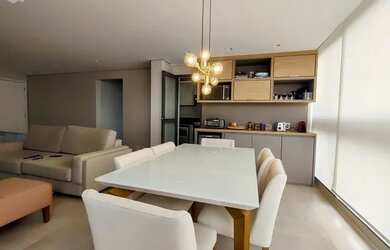 Imagem 1: Ao lado do metrô ,duas vagas fixas e paralelas, seminovo, ensolrado e...