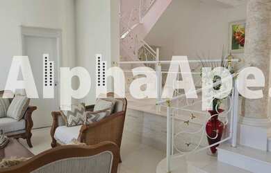 Imagem: O apartamento possui 4 Dormitórios, 5 Banheiros, 5 Vagas na