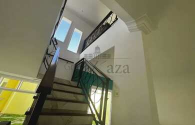 Imagem 11: Casa de condomínio sobrado para venda possui 487 metros quadrados com...