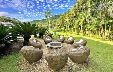 Imagem 3: Linda mansão de canal em cond. de luxo com aeroporto e praia, 6 suítes