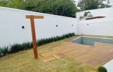 Imagem 10: Casa de luxo á venda no condominio Aruja Ville II