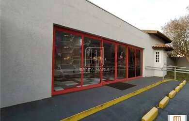 Imagem: O depósito possui 5 Vagas na garagem, 371m² de Área e está