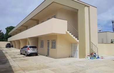 Imagem: O apartamento possui 2 Dormitórios, 2 Banheiros e está localizado