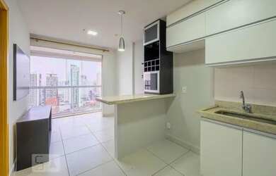 Imagem: O apartamento possui 1 Dormitório, 1 Banheiro, 1 Vaga na garagem