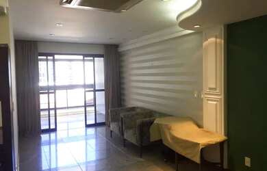 Imagem: O apartamento possui 4 Dormitórios, 4 Banheiros, 2 Vagas na