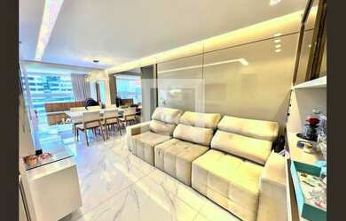 Imagem: O apartamento possui 3 Dormitórios, 3 Banheiros, 2 Vagas na