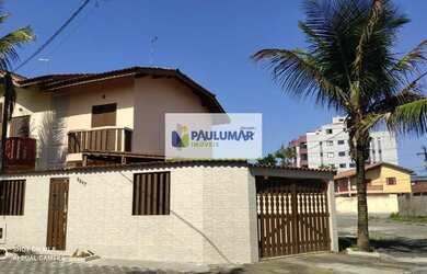 Imagem: A casa possui 2 Dormitórios, 1 Banheiro, 3 Vagas na garagem