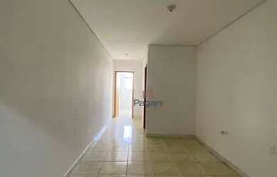 Imagem: O apartamento possui 1 Dormitório, 1 Banheiro, 33m² de Área