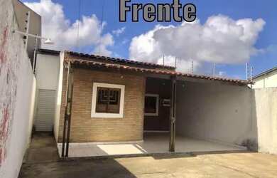 Imagem: A casa possui 2 Dormitórios, 3 Banheiros, 3 Vagas na garagem