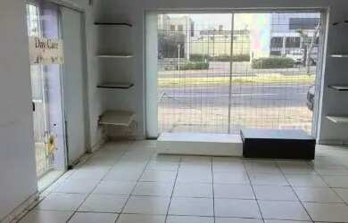 Imagem: O depósito possui 4 Vagas na garagem e 375m² de Área e está