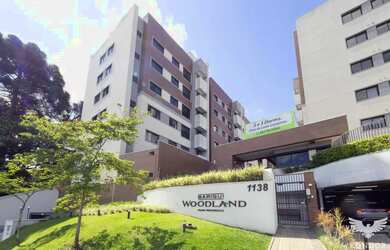 Imagem: O apartamento possui 1 Dormitório, 2 Banheiros, 2 Vagas na