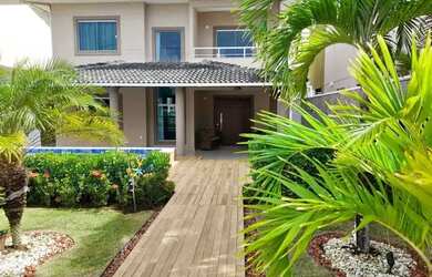 Imagem: A casa em condomínio possui 4 Dormitórios, 5 Banheiros, 4