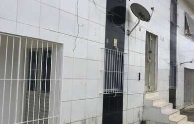 Imagem: O apartamento possui 2 Dormitórios, 1 Banheiro e está localizado