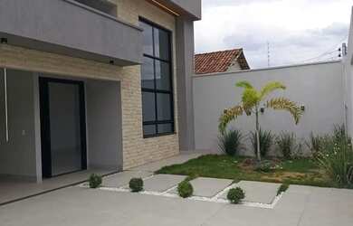 Imagem: A casa possui 3 Dormitórios, 4 Banheiros, 4 Vagas na garagem