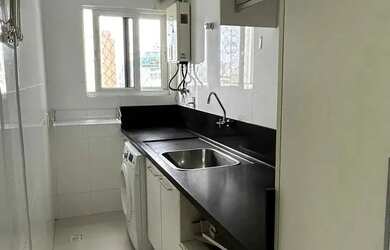 Imagem: O apartamento possui 4 Dormitórios, 5 Banheiros, 3 Vagas na