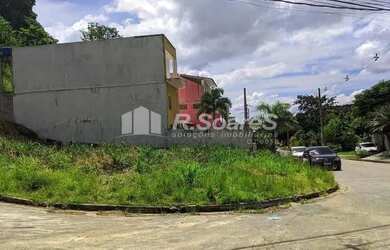 Imagem: O terreno possui 235m² de Área e está localizado em Jardim