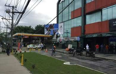 Imagem: O depósito possui 1 Vaga na garagem e 37m² de Área e está