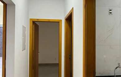 Imagem 9: Vende-se casa Setsul 2 Excelente Padrão de Construção