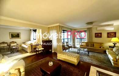 Imagem: O apartamento possui 4 Dormitórios, 4 Banheiros, 4 Vagas na