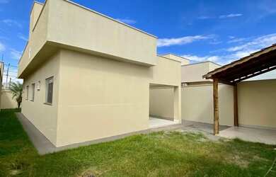 Imagem 1: Casa 3/4 sozinha no lote. Piscina, Churrasqueira, Varandae136m² de Área