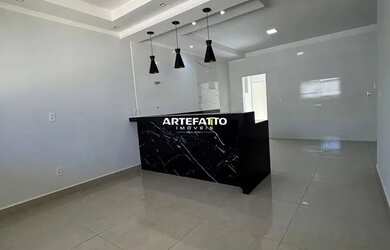 Imagem: O apartamento possui 2 Dormitórios, 2 Banheiros, 2 Vagas na