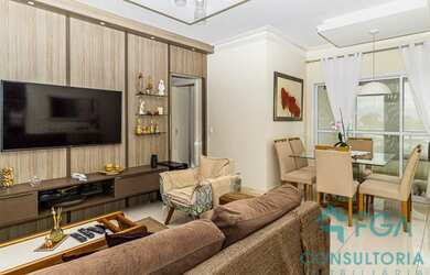 Imagem: O apartamento possui 2 Dormitórios, 1 Banheiro, 1 Vaga na garagem