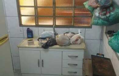 Imagem: A casa possui 1 Dormitório, 1 Banheiro, 120m² de Área e