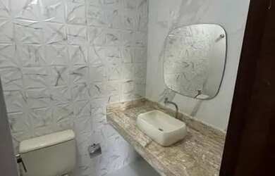 Imagem: O apartamento possui 3 Dormitórios, 2 Banheiros, 1 Vaga na