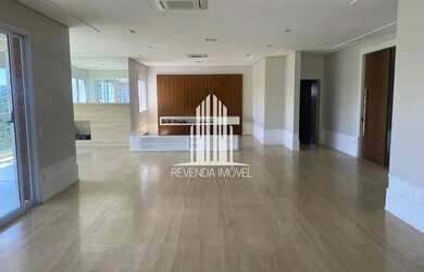 Imagem: O apartamento possui 5 Dormitórios, 5 Banheiros, 5 Vagas na