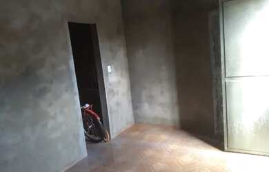 Imagem: A casa possui 1 Dormitório, 1 Banheiro e 46m² de Área e está