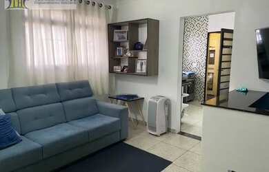 Imagem: A casa possui 2 Dormitórios, 2 Banheiros, 2 Vagas na garagem