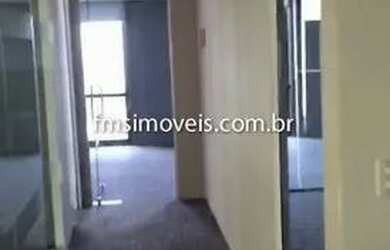 Imagem: O depósito possui 1 Vaga na garagem, 500m² de Área e está