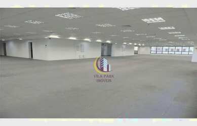 Imagem: O depósito possui 5 Vagas na garagem, 339m² de Área e está