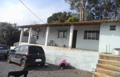 Imagem: A fazenda possui 875m² de Área e está localizado em Pavão