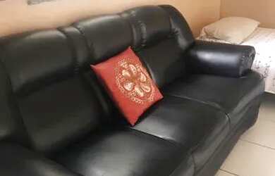 Imagem: O apartamento possui 1 Dormitório, Imóvel mobiliado e está