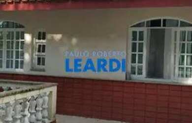 Imagem: A casa possui 5 Dormitórios, 5 Banheiros, 192m² de Área e