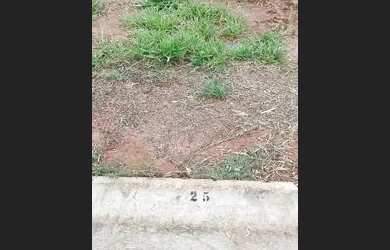 Imagem: O terreno possui 200m² de Área, Imóvel mobiliado e está