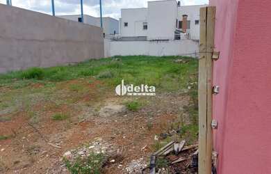 Imagem 4: Terreno disponível para venda no bairro Novo Mundo em Uberlândia-MG