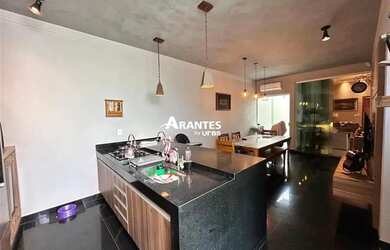 Imagem 10: Casa com 182m² 3 quartos à venda no bairro Alto Umuarama