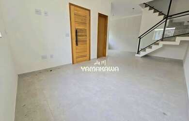 Imagem: A casa possui 2 Dormitórios, 3 Banheiros, 3 Vagas na garagem