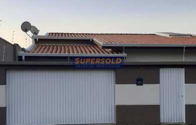 Imagem 2: Casa Térrea à Venda - Com Piscina Aquecida - com 195,43m² - 04 Dormitórios/ Quartos Sendo